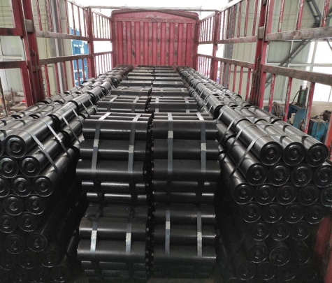 整車托輥發(fā)往山東臨沂